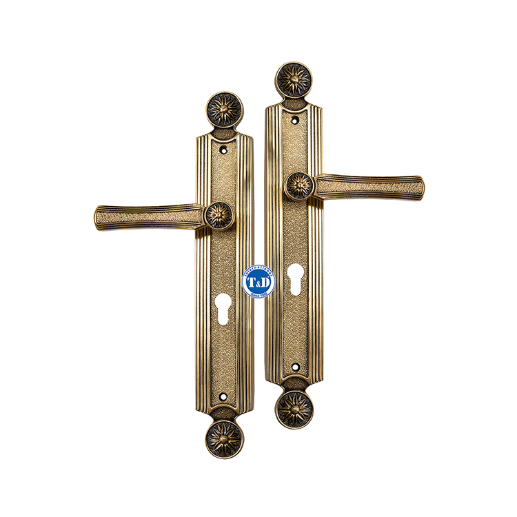 khóa cửa chính Trung Dũng