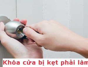 Nguyên nhân và cách xử lý khóa cửa bị kẹt, rỉ sét hoặc khó vặn